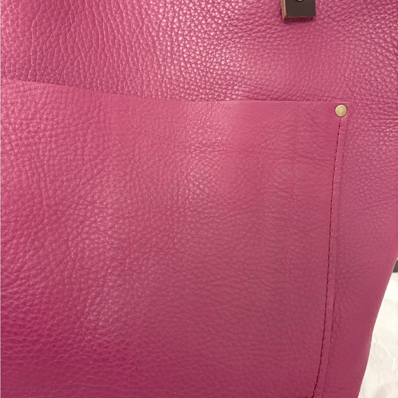 Portland Leather Iris Tote Bag - Picture 2 of 6